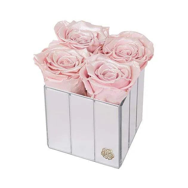 Eternal Roses® Gift Box Pearly Pink Lexington Small Forever Roses Gift Box