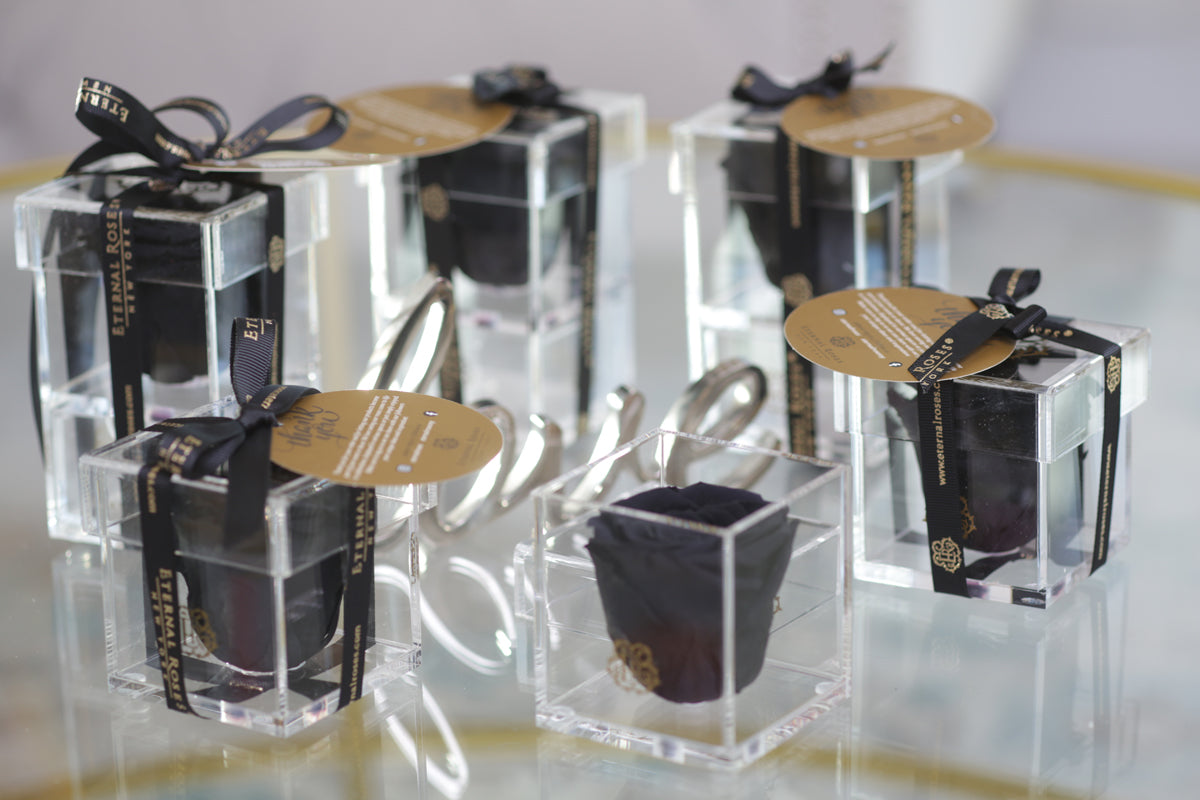 Preserved Roses for any Corporate Gift – Eternal Roses®