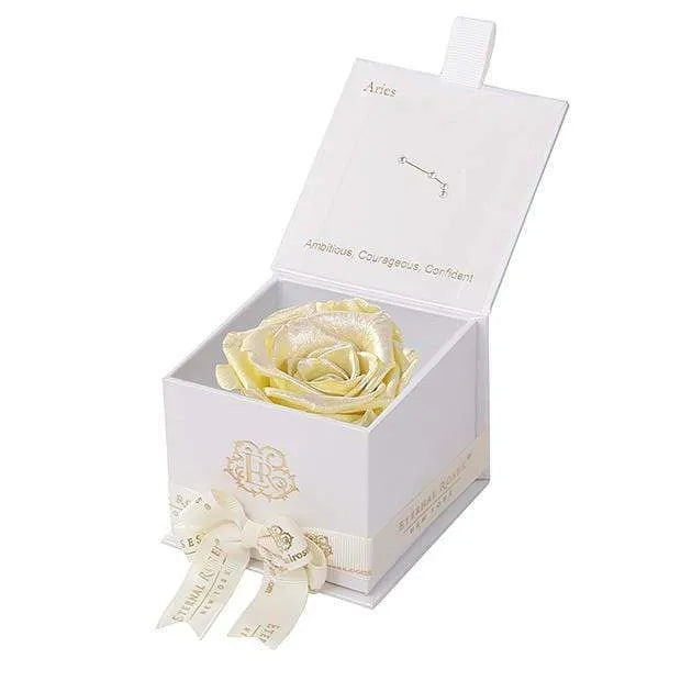 Eternal Roses® Astor Gift Box Astor Eternal Rose Gift Box - Aries