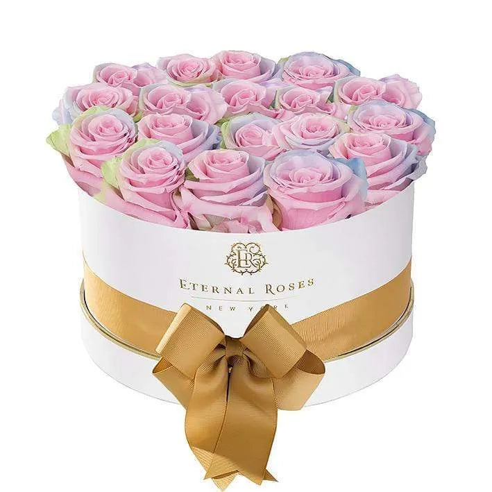 Eternal Roses® White Empire Small Special Gift Box in Aurora