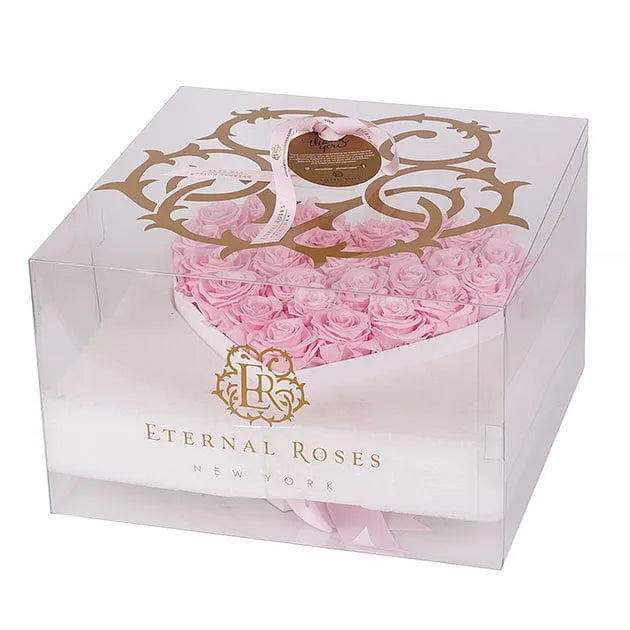 Eternal Roses® Gift Box Grand Chelsea Eternal Rose Gift Box