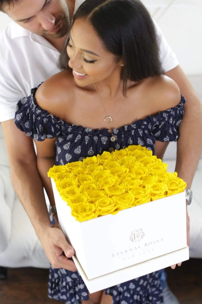 Eternal Roses® Gift Box Lennox Grand Eternal Rose Gift Box - Best Gift for Birthday/Anniversary