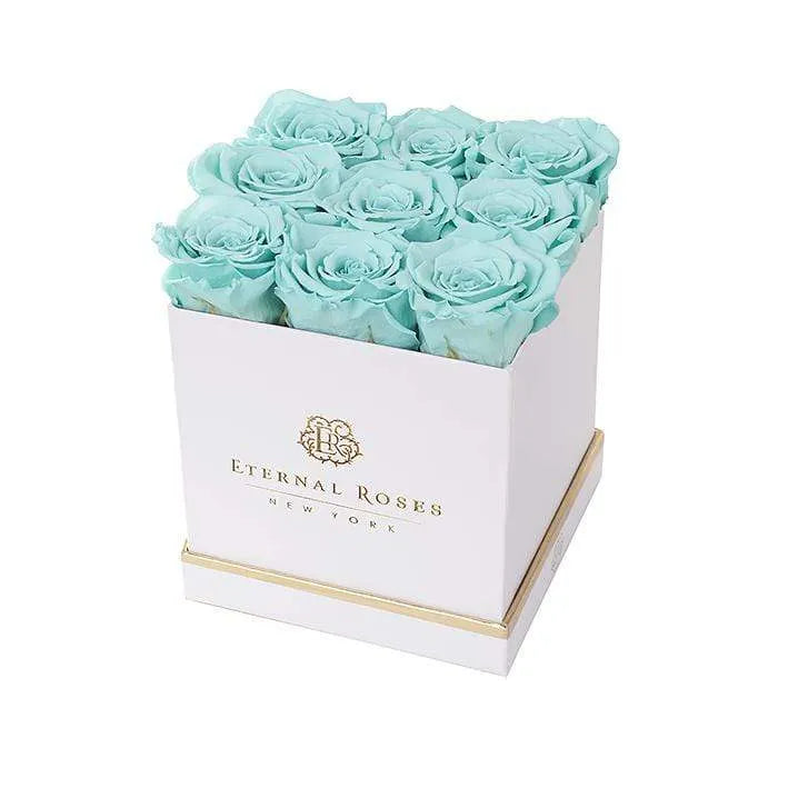 Eternal Roses® Gift Box Lennox Large Eternal Rose Gift Box