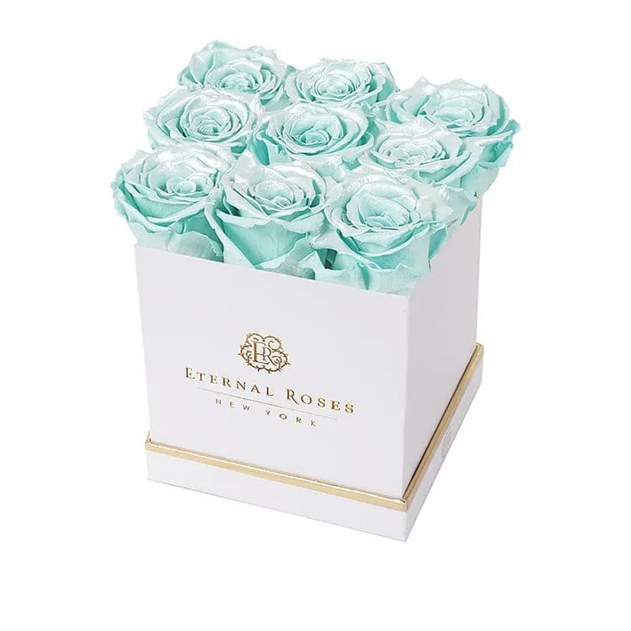 Eternal Roses® Gift Box Lennox Large Eternal Rose Gift Box