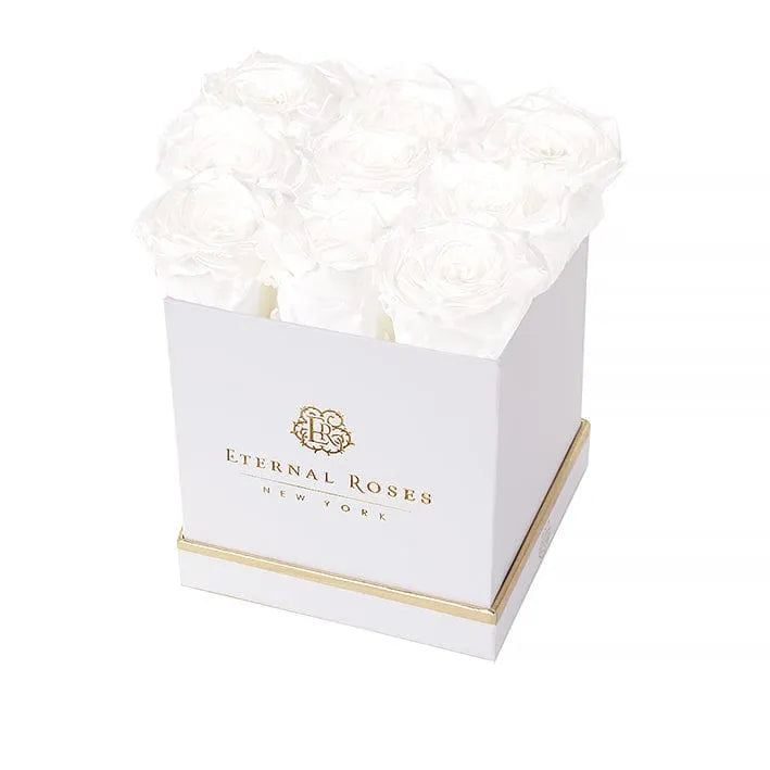 Eternal Roses® Gift Box Lennox Large Eternal Rose Gift Box