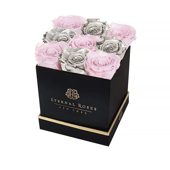 Eternal Roses® Gift Box Lennox Large Eternal Rose Gift Box