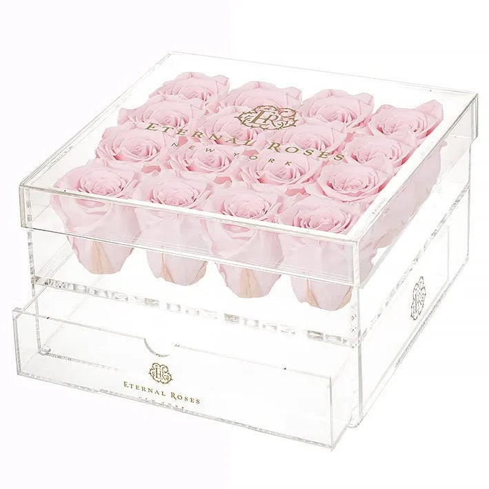 Eternal Roses® Gift Box 16-Rose / Blush Madison Sixteen Rose Gift Box