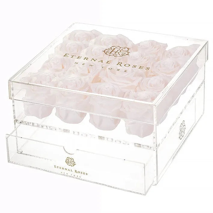 Eternal Roses® Gift Box Madison Sixteen Rose Gift Box