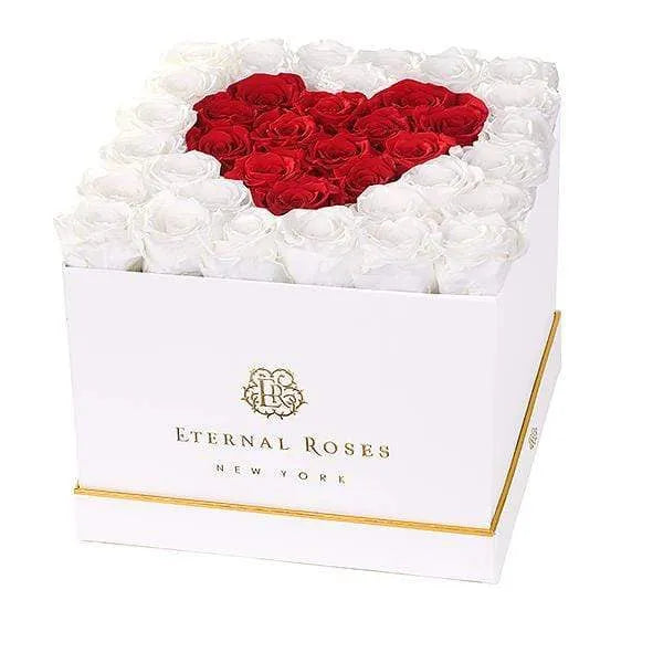 Eternal Roses® Lennox Grand Amore Gift Box White in Sweetheart
