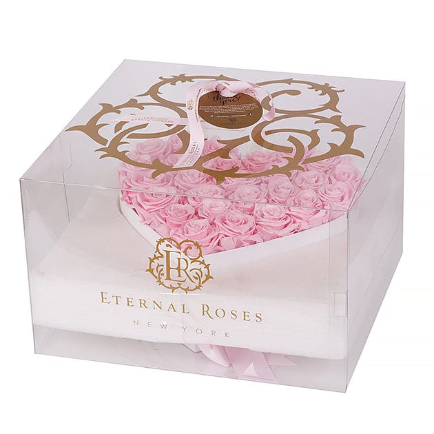 Eternal Roses® Gift Box Grand Chelsea Eternal Rose Gift Box