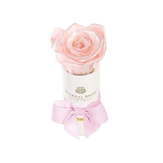 Eternal Roses® Gift Box White / Pearly Pink Liberty Eternal Rose Gift Box